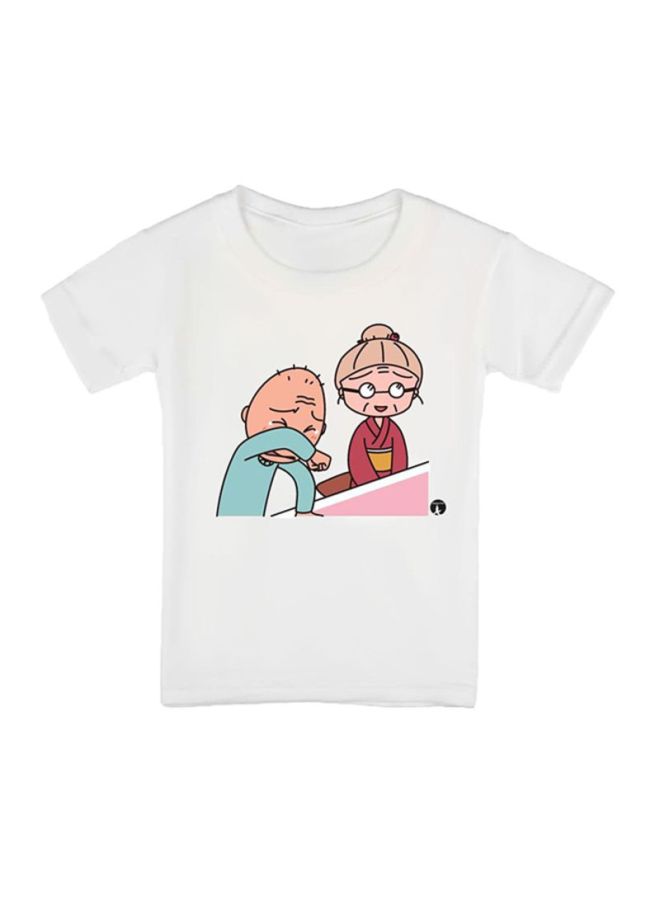 بي بي تيشيرت مطبوع بتصميم من سلسلة الرسوم المتحركة "Chibi Maruko-Chan" أبيض/أزرق/بيج - Image 1