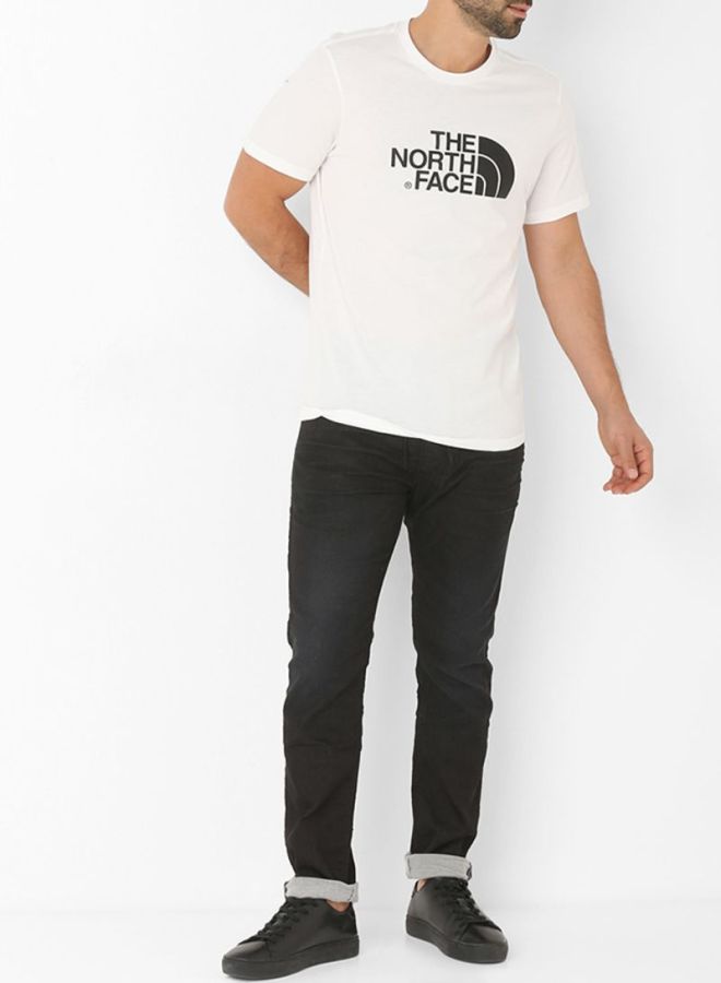 THE NORTH FACE Easy Crew Neck T-Shirt Tnf White  - Image 3