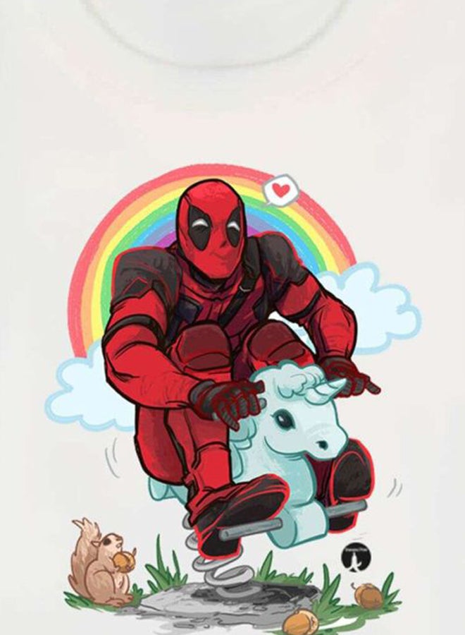 بي بي تيشيرت بطبعة ديدبول أبيض/أحمر/أسود - Image 3