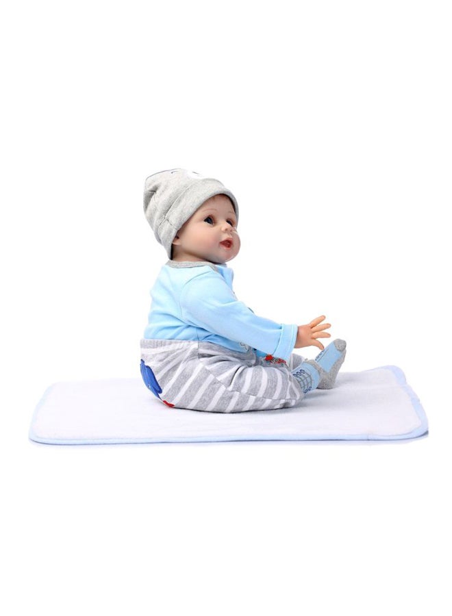 ametoys - Beautiful Cute And Realistic Silicone Body Boneca Toy With Clothes 55cm - Image 1
