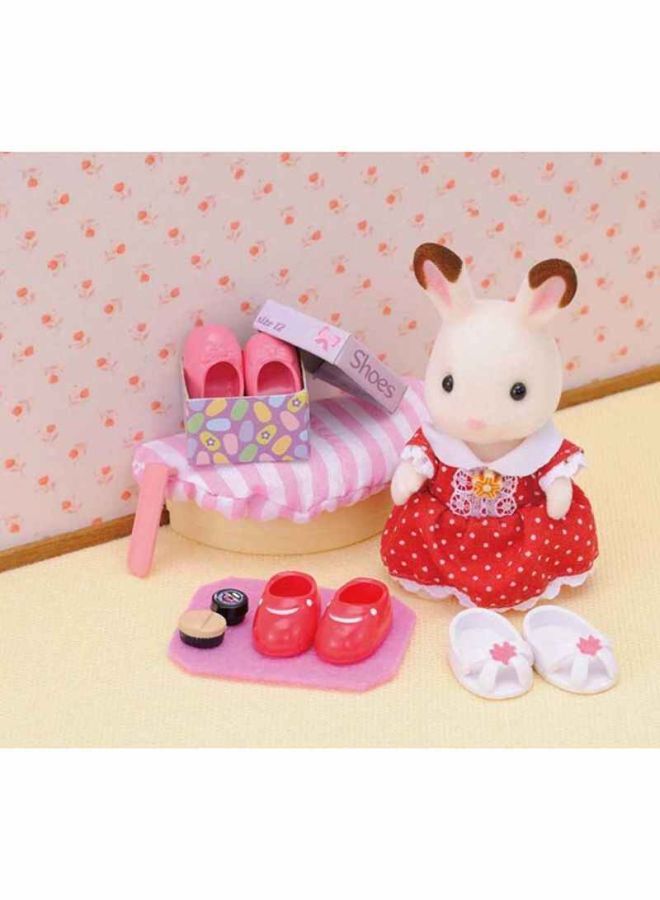 Sylvanian Families Village Shoe Shop - Image 5