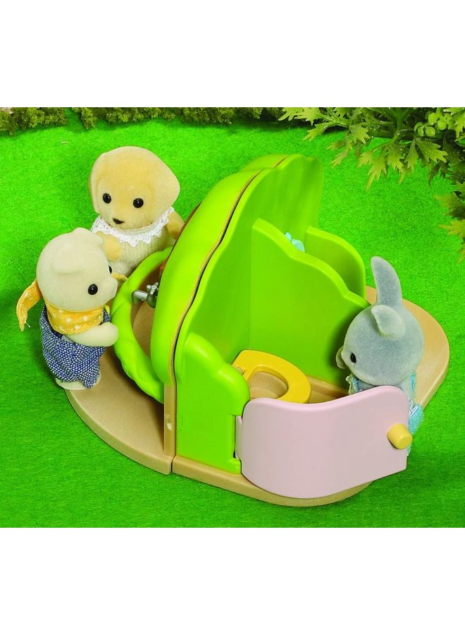 Sylvanian Families Nursery Toilet Rainbow Nursery Series  - Image 5