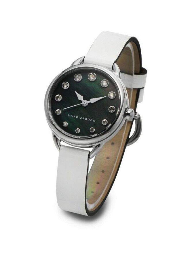 مارك جاكوبس ساعة يد بيتي بعقارب ومقاومة للماء طراز mj1512 للنساء - Image 3