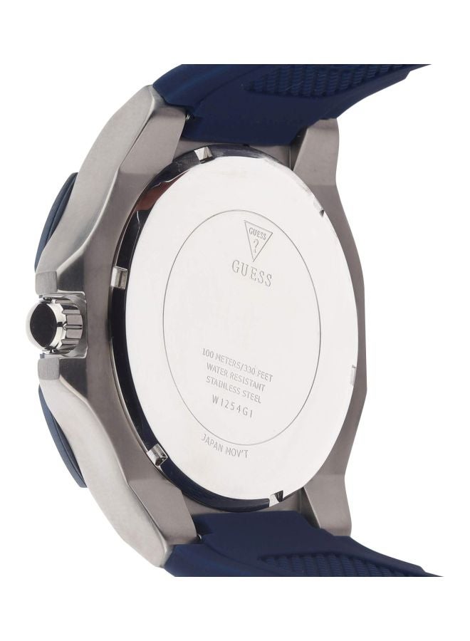 GUESS Men's Water Resistant Analog Watch W1254G1 - Image 4