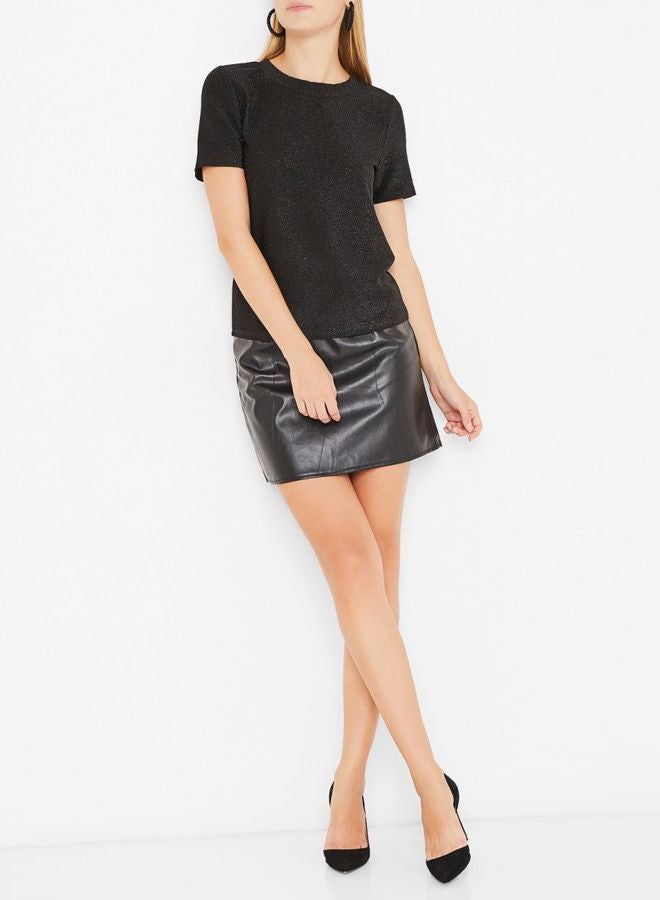 اونلي تيشيرت لامع بفتحة رقبة مستديرة أسود - Image 3