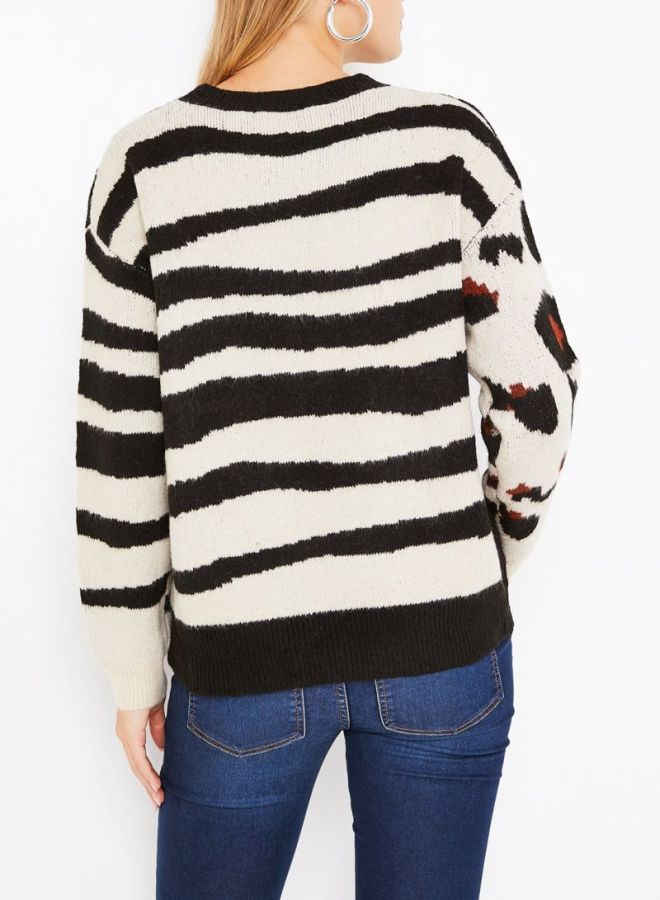 Stock - Animal Patterned Jumper Black/White - Image 1