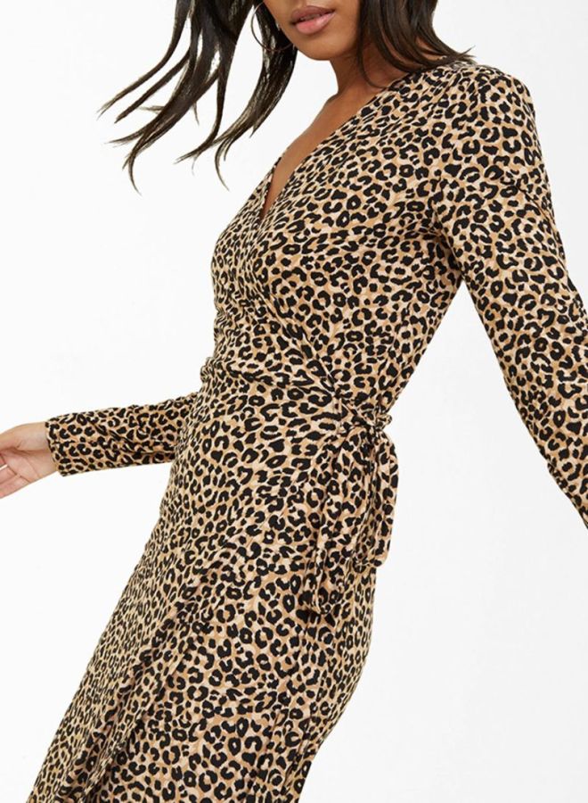 NEW LOOK Leopard Print Midi Dress Brown Pattern  - Image 4