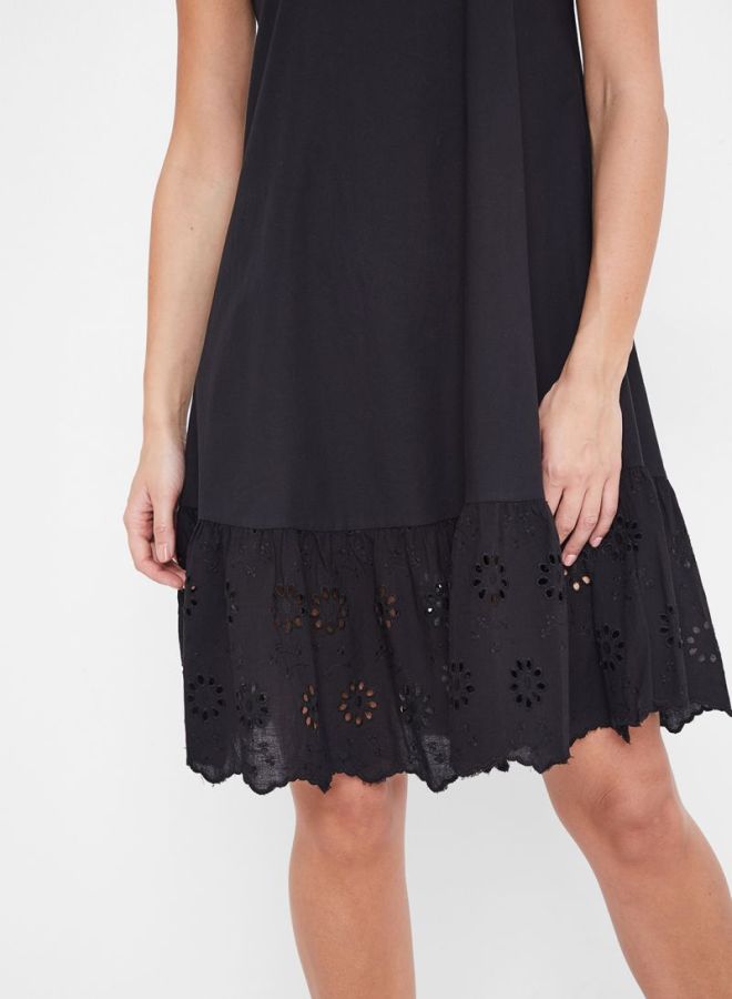Stock Schiffli Hem Detailed Dress Black - Image 4