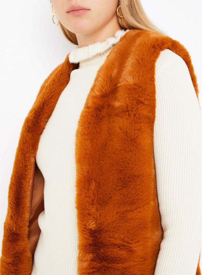 Stock - Polyester Fur Gilet Brown - Image 1