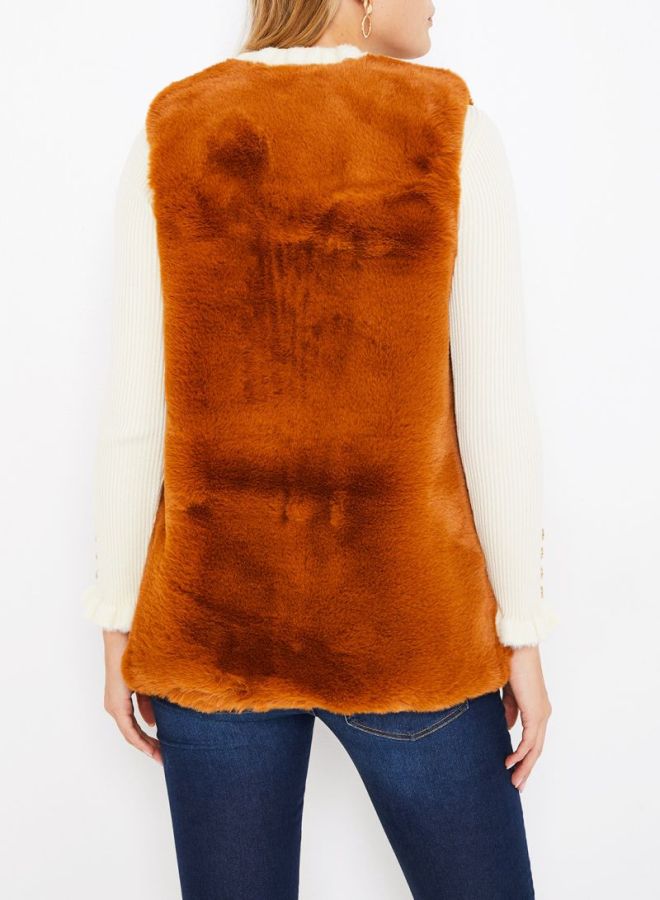 Stock - Polyester Fur Gilet Brown - Image 1