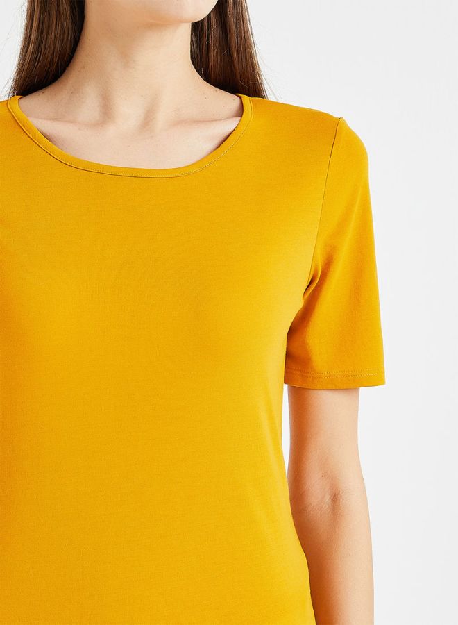 Jacqueline de Yong - Back Tie T-Shirt Yellow - Image 1