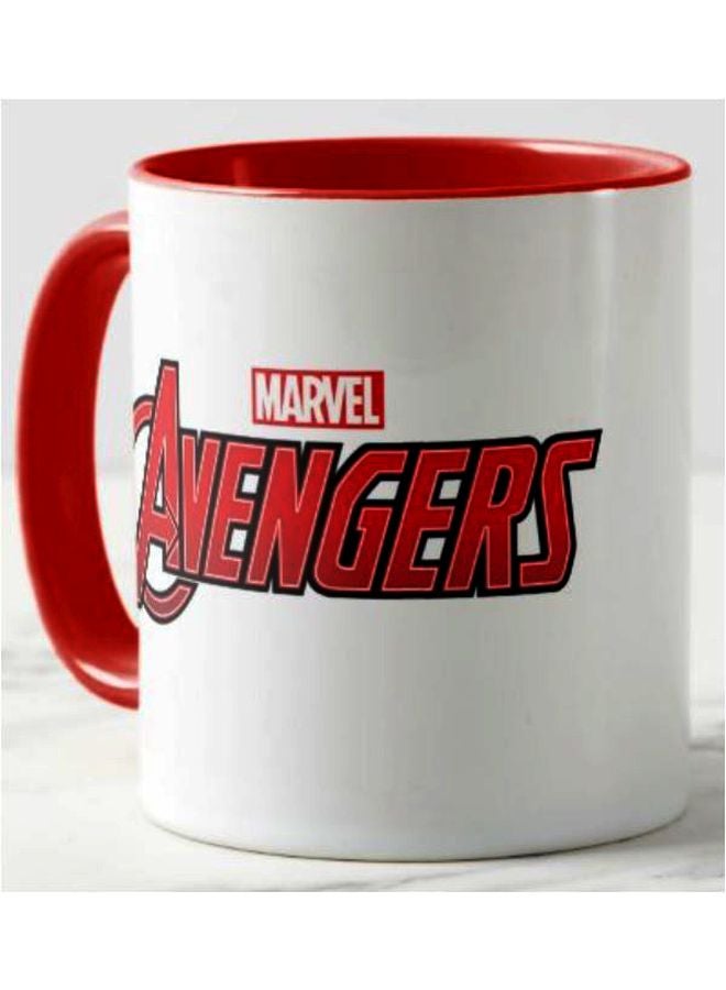 فرست بيس مج مزين بطبعة شعار فيلم "Avengers" أبيض/أحمر/أسود - Image 2