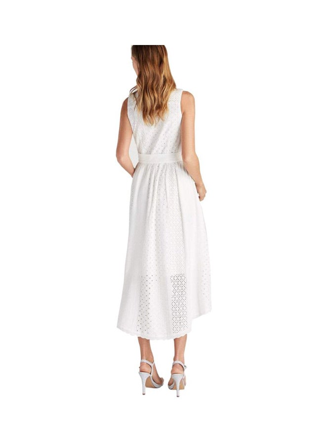 Sacoor Brothers Embroidered Midi Dress White  - Image 2