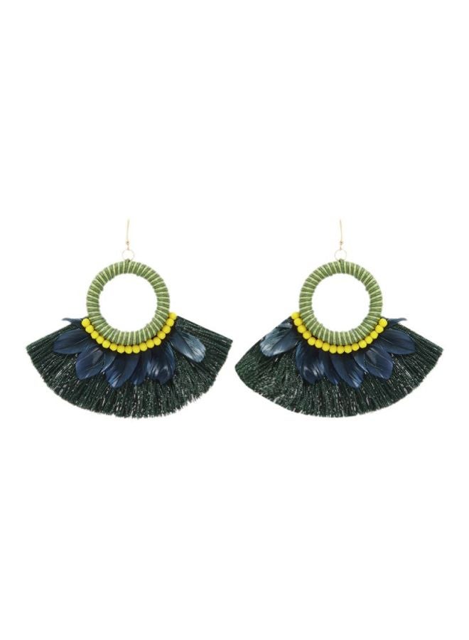 يويجين أقراط بتصميم ريش مزينة بأشكال الشرابة - Image 1