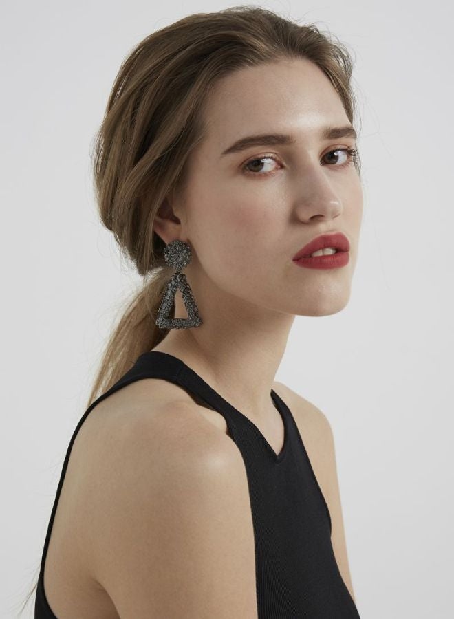 YUEJIN Triangle Design Dangle Earrings - Image 3