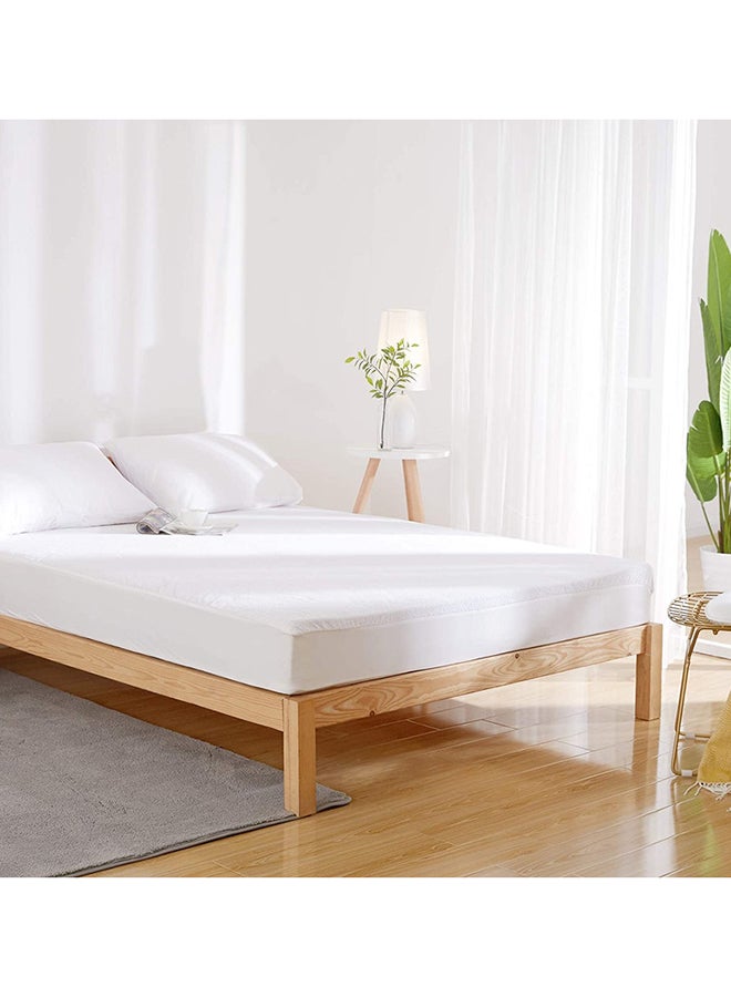 Banotex Waterproof Mattress Cover Cotton White 200x200cm - Image 1