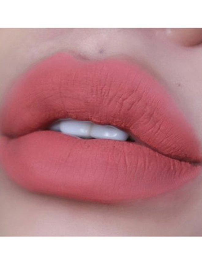 O.TWO.O Matte Lip Lacquer VML 05  - Image 2