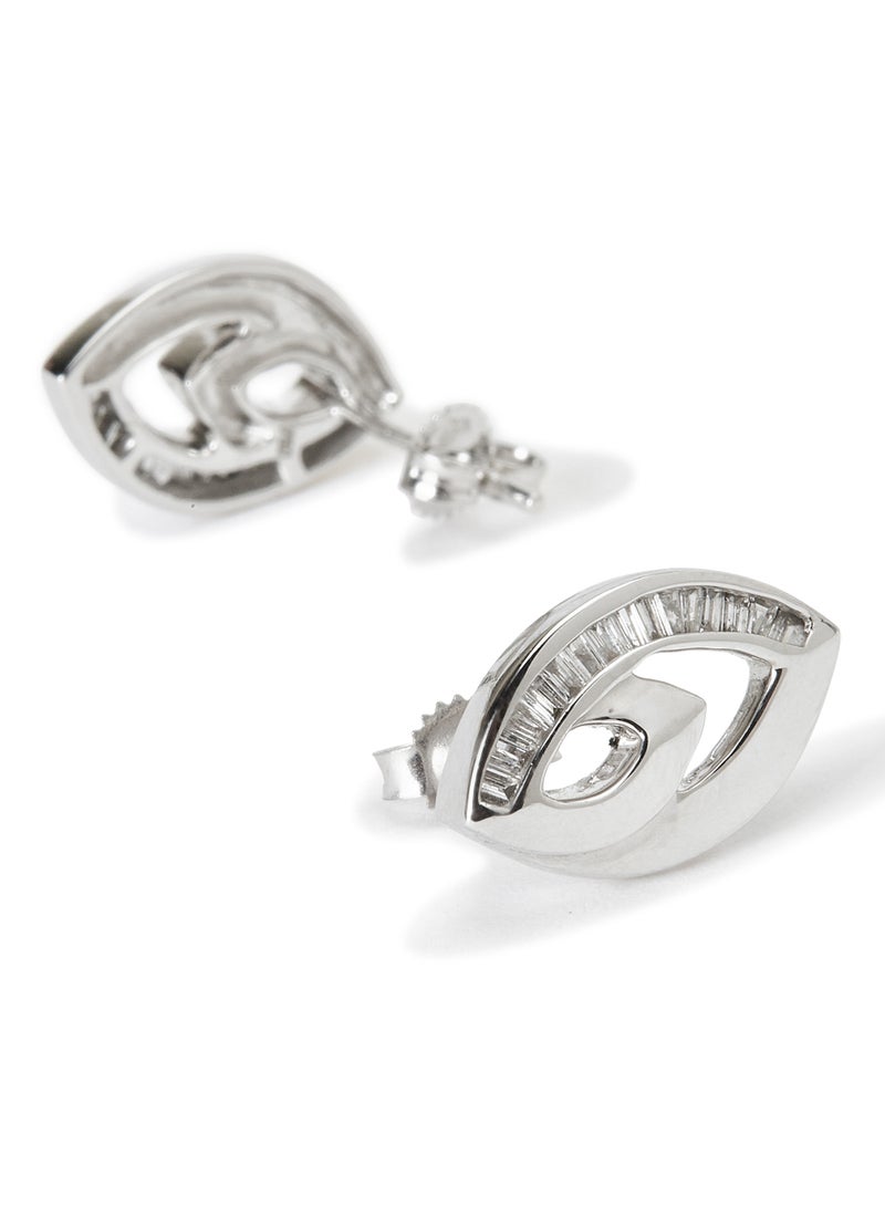 أناكا أقراط من الذهب الأبيض عيار 18 قيراط مرصعة بالألماس - Image 2