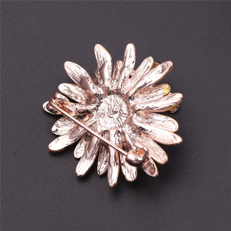 Flower Design Pearl Studded Brooch