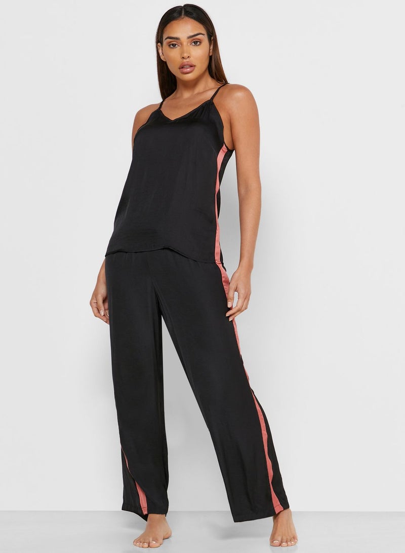 Reserved Printed Cami Top And Pyjama Set Black - Image 1