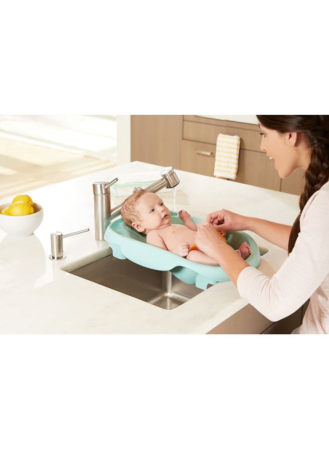 the FIRST years - 2-Piece, 4 In 1 Warming Comfort Infant To Toddler Bathtub Set - Image 1