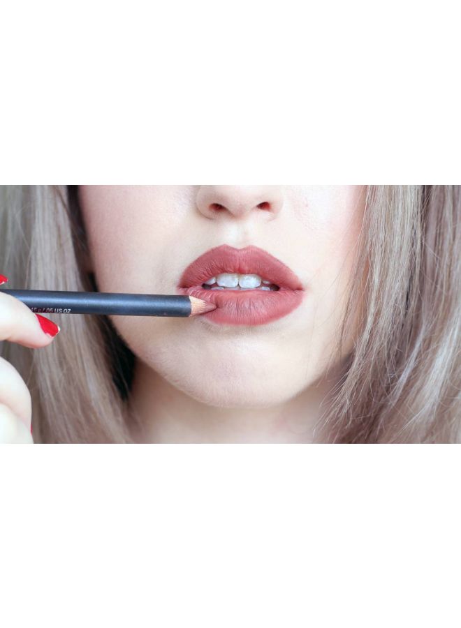 M.A.C - Lip Pencil Spice - Image 1