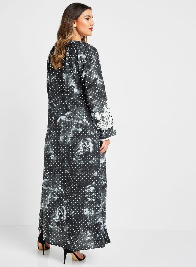 Bousni Embroidered Detail V-Neck Jalabiya Black/White - Image 2