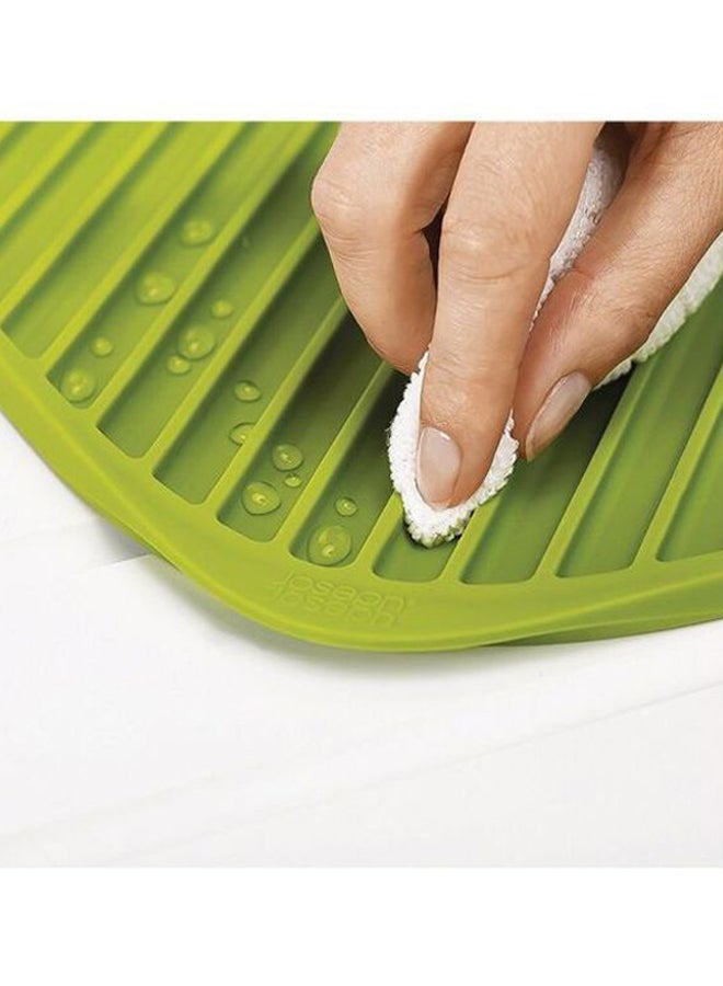 Joseph Joseph Flume Dish Draining Mat Green 0.9x43.4x31.4cm  - Image 3