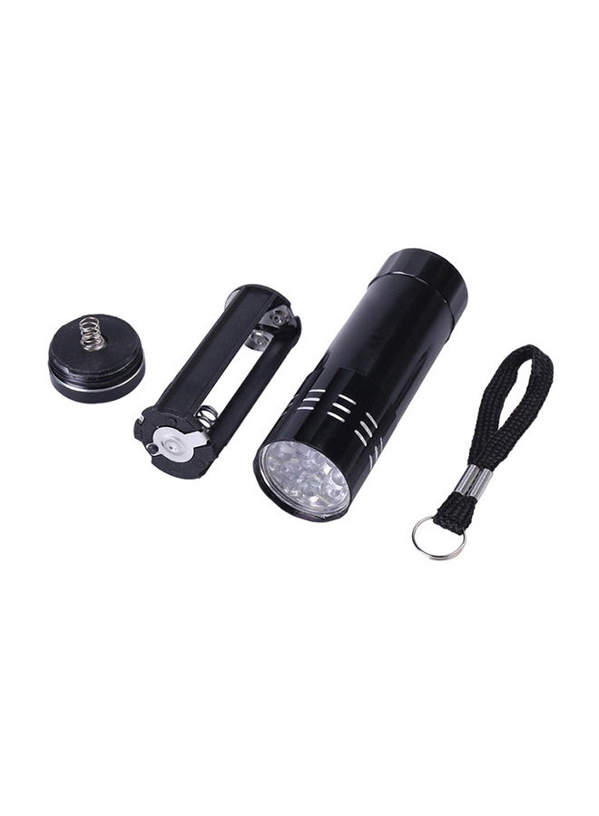 LAWAZIM 3-Piece LED Metallic Finish Flashlight Black 7.5x8.5x2.5centimeter - Image 4