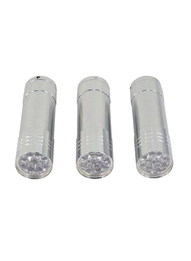 LAWAZIM 3-Piece LED Metallic Finish Flashlight Silver 7.5x8.5x2.5centimeter - Image 3