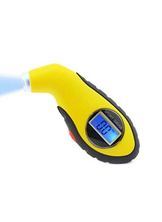 مقياس رقمي لضغط هواء الإطارات