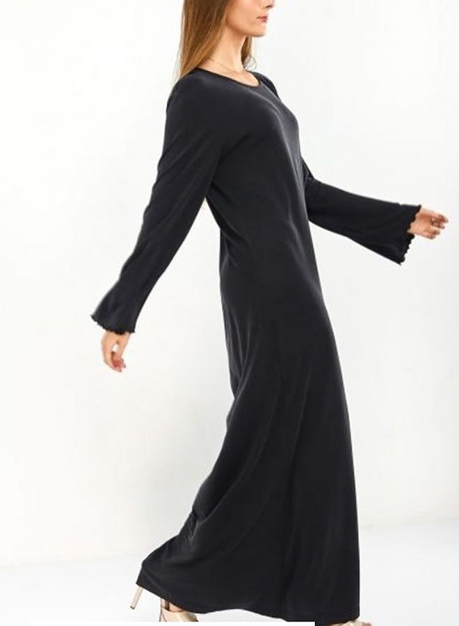 Miss Penny - Round Neck Maxi Dress Black - Image 1
