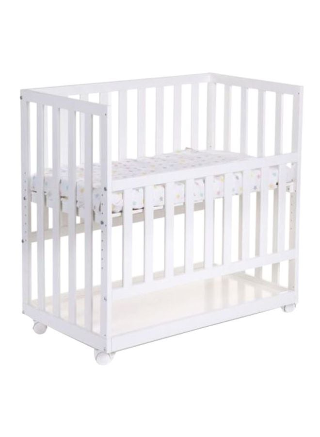 CHILDHOME - Bedside Crib With Wheels - White - Image 1