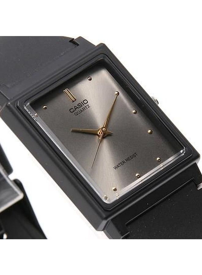 CASIO Women's Youth Analog Watch MQ-38-8ADF - 27 mm - Black - Image 4