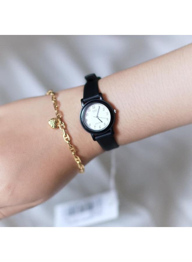 CASIO Women's Youth Water Resistant Analog Watch LQ-139BMV-1BLDF - 24 mm - Black - Image 4