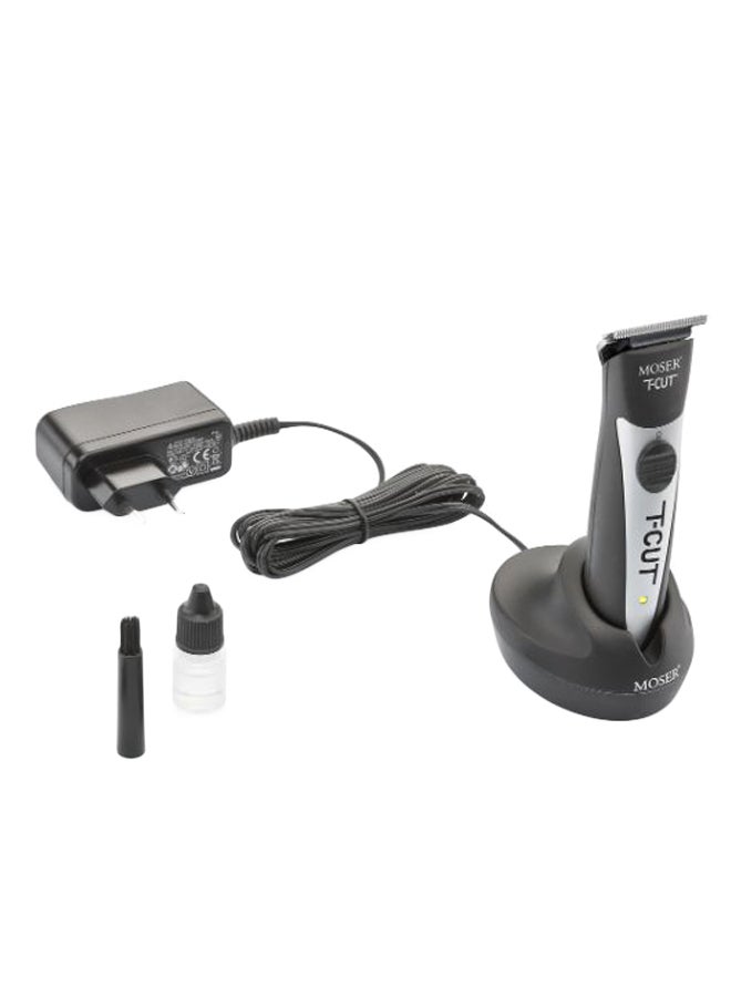 MOSER T-Cut Professional Trimmer With Brush And Oil Black - Image 1