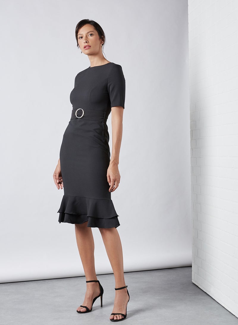 trendyol Solid Pattern Ruffled Hem Midi Dress Black  - Image 2