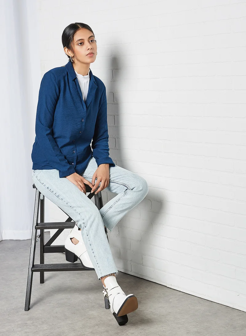 ترينديول قميص سادة بياقة كحلي