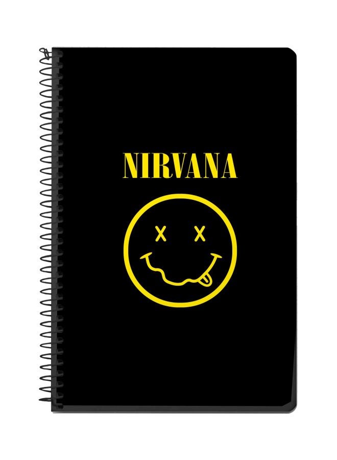 ستايلايزد دفتر ملاحظات بسلك حلزوني مقاس A5 مطبوع بعبارة "Nirvana" أسود/ أصفر