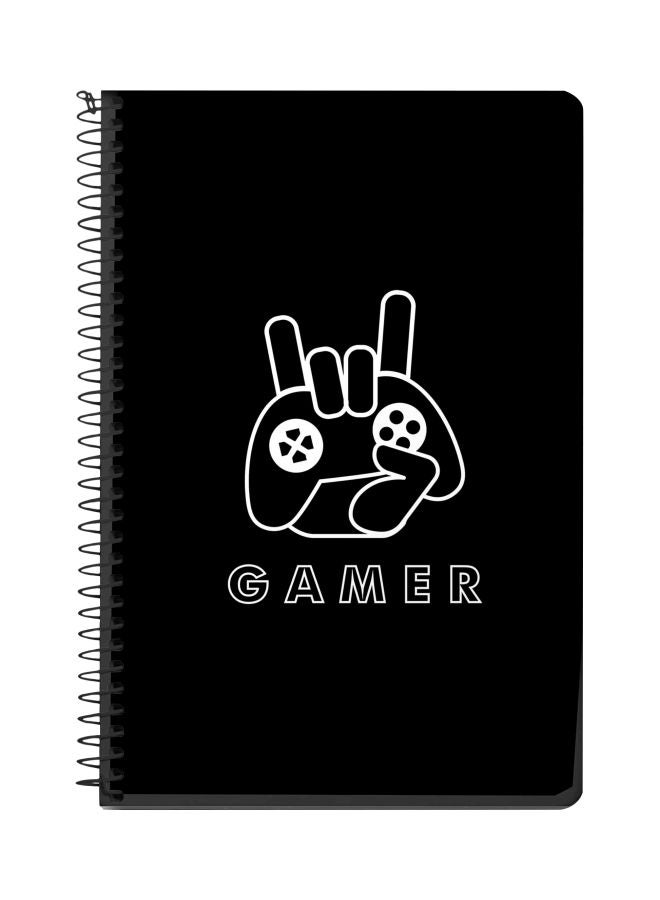 ستايلايزد دفتر ملاحظات بسلك حلزوني مقاس A5 مطبوع بعبارة "Gamer" أسود/ أبيض