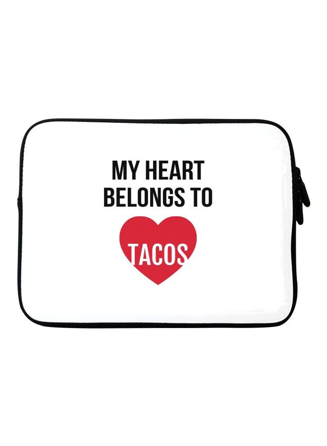 ستايلايزد حافظة بطبعة "My Heart Belongs To Tacos" لحمل جهاز أبل ماك بوك 15 بوصة أبيض/أسود/أحمر  - Image 1