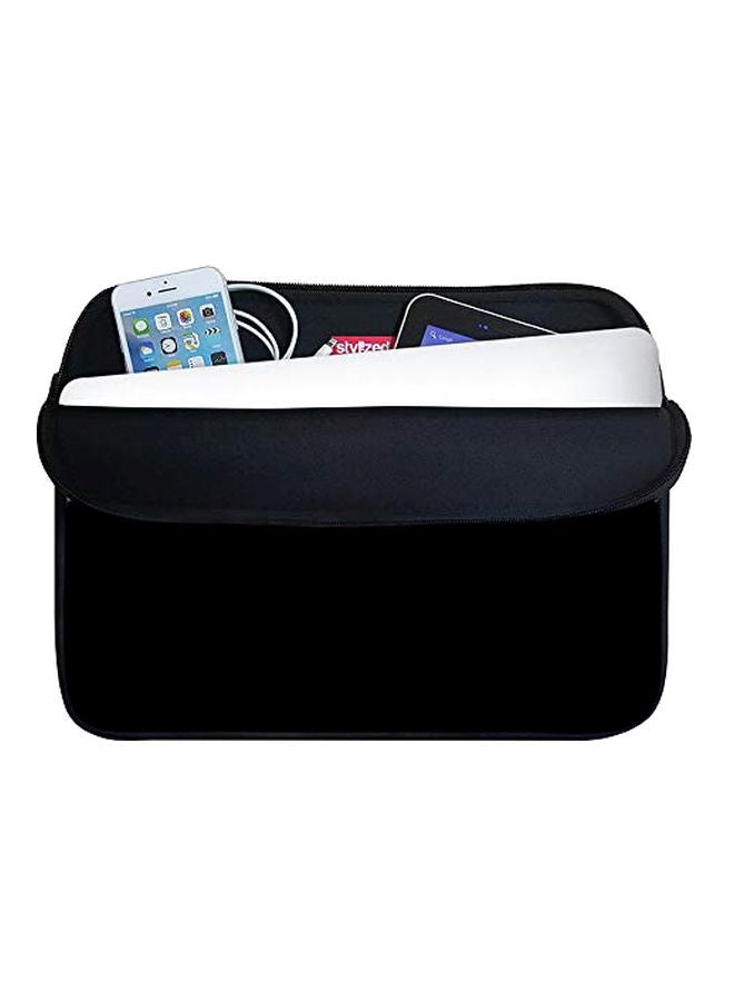 Stylizedd Winking Heart Printed Carrying Sleeve For Apple MacBook 15-Inch Black/Red/White - Image 3