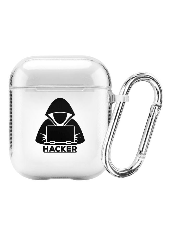 ستايلايزد غطاء حماية مزود بحلقة وبطبعة كلمة "Hacker" من سلسلة كلاسيك كلير لسماعات أبل آيربودز 1/2 شفاف/ أسود - Image 1