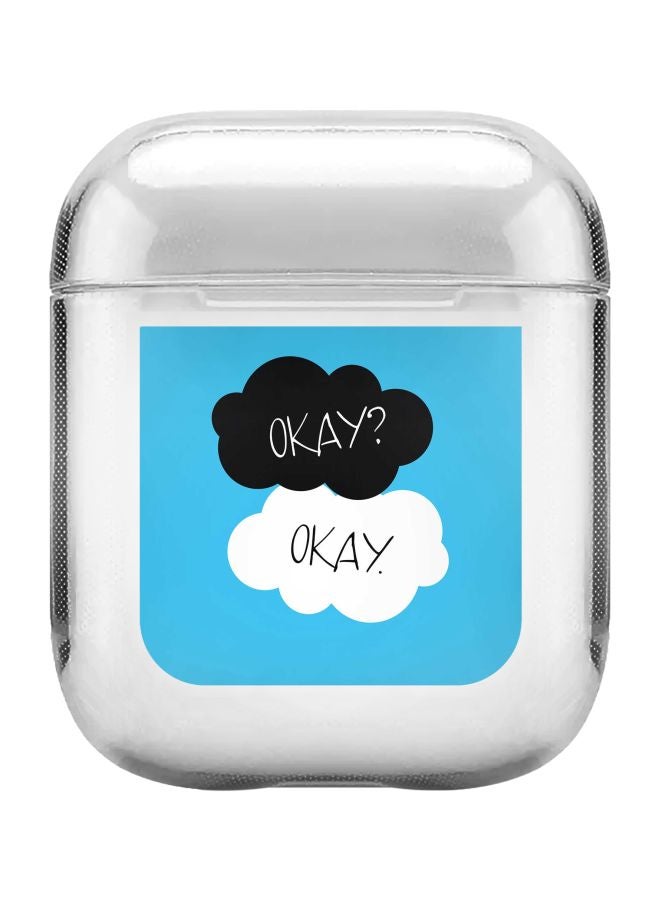 ستايلايزد غطاء حماية من سلسلة كلاسيك بطبعة عبارة "Okay Okay" مع حلقة للتعليق لسماعة أبل آيربودز 2/1 شفاف/أزرق/أسود - Image 1