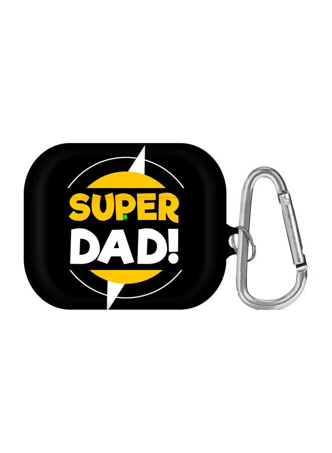 ستايلايزد غطاء حماية بطبعة عبارة "Super Dad" مع حلقة تعليق لسماعة أبل آيربودز برو الجيل 1/2 (2019) أسود/ أصفر/ أبيض - Image 1