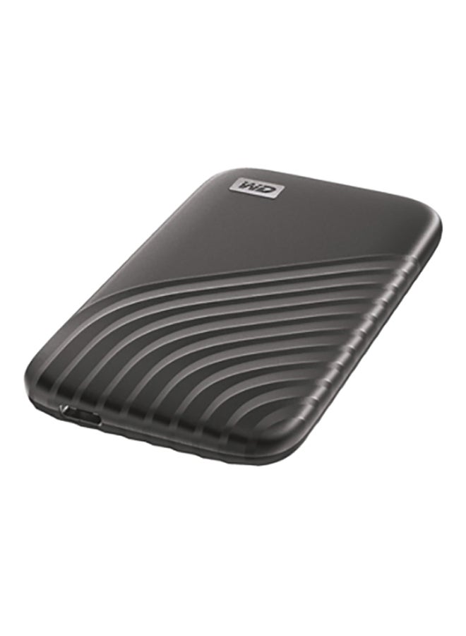 دبليو دي - محرك أقراص SSD ماي باسبورت بتصميم محمول وبسرعة قراءة تصل إلى 1050 ميجابايت/ الثانية وسرعة كتابة تصل إلى 1000 ميجابايت في الثانية وبمنفذ USB 3.2 الجيل الثاني - رمادي فلكي 2 TB - Image 1