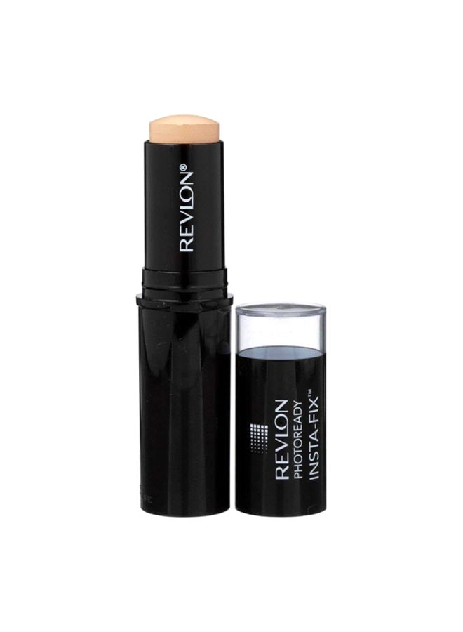 Revlon - PhotoReady Insta-Fix Makeup Stick SPF 20 Shell 130 - Image 1