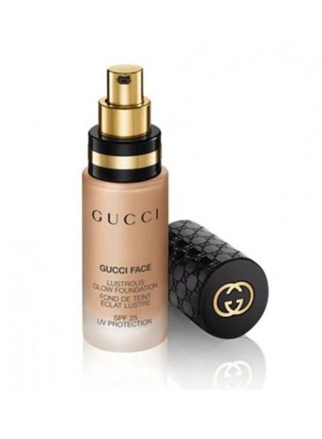 Lustrous Glow Foundation Medium 110