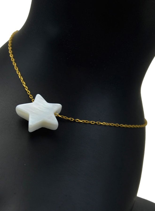 Vera Perla 18 Karat Gold Star Shape Mother Of Pearl Bracelet  - Image 3