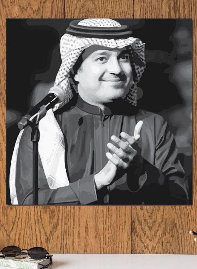 أتيك لوحة فنية خشبية لصورة راشد الماجد أسود/ رمادي/ أبيض 30x30سم  - Image 2